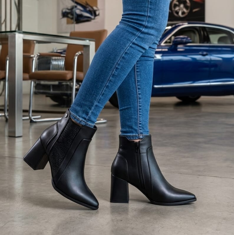 BOTINES FASHION 71/2 A7 200 CUERO NEGRO