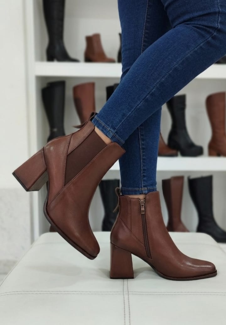 BOTINES FASHION 71/2  CC 239 71/2SUIZA CAFE